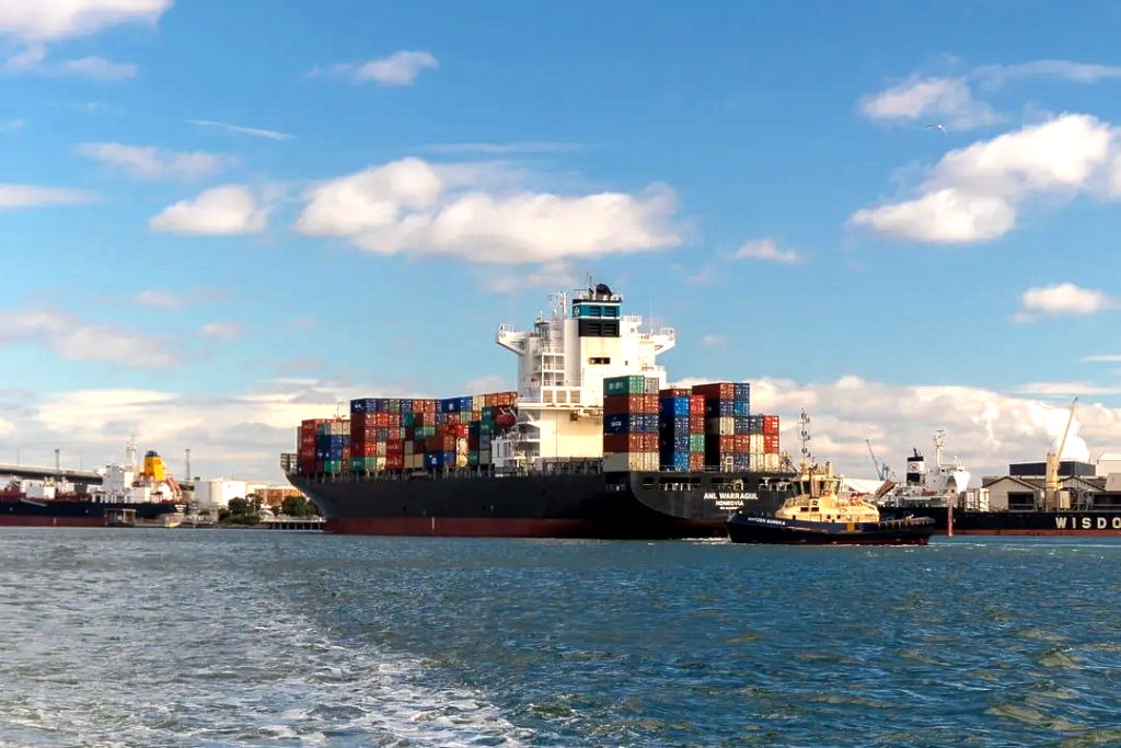 euro america shipping & trade