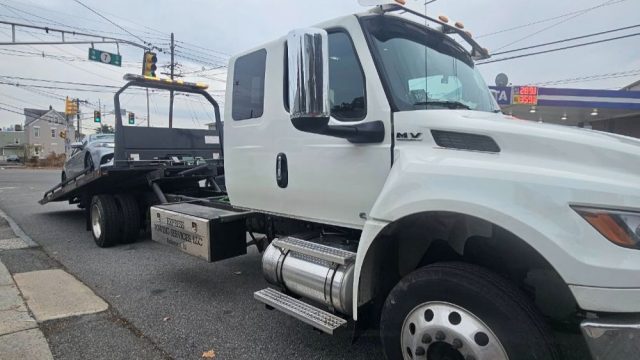 express towing services