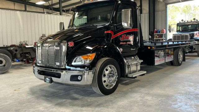 kirkland wrecker service